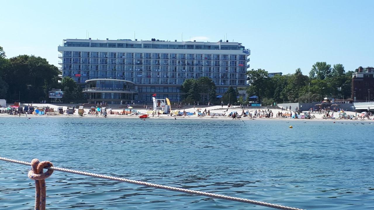 Ambrozja Dom Goscinny Kołobrzeg Kültér fotó